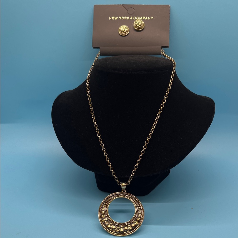 #0072.  New York & Company Gold Circle Pendant Necklace Set